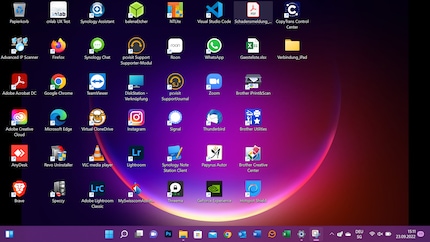 The stripe on the right of the picture bothers me.