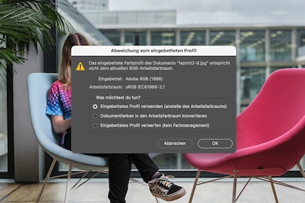 Stimmen Bild- und Arbeitsfarbraum nicht überein, hast du in Photoshop mehrere Optionen.
