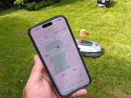 Auf der App siehst du, wo der A1 das Gras schon geschnitten hat.