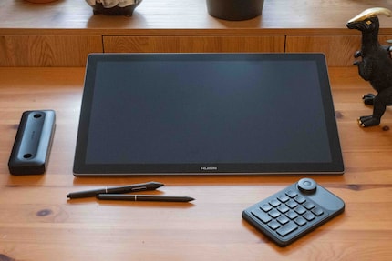 Das Huion Kamvas Pro 19 ist ein hochwertiges Gesamtpaket.